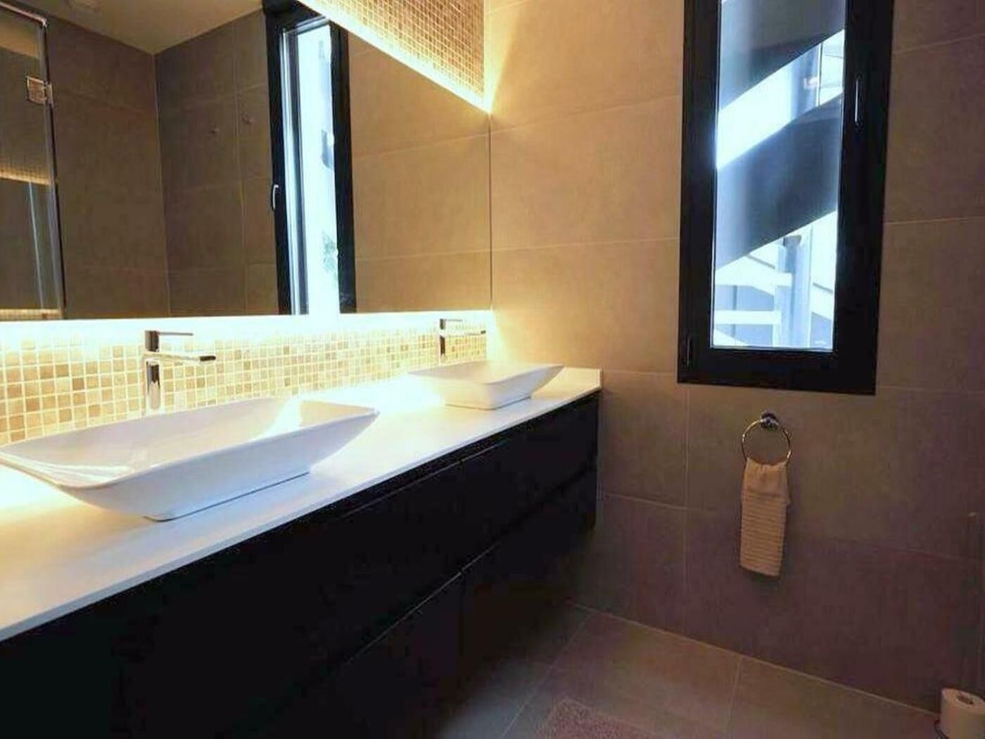 Foto - Luxury Villa with Breathtaking Views in Marbella By Lodgerstrip