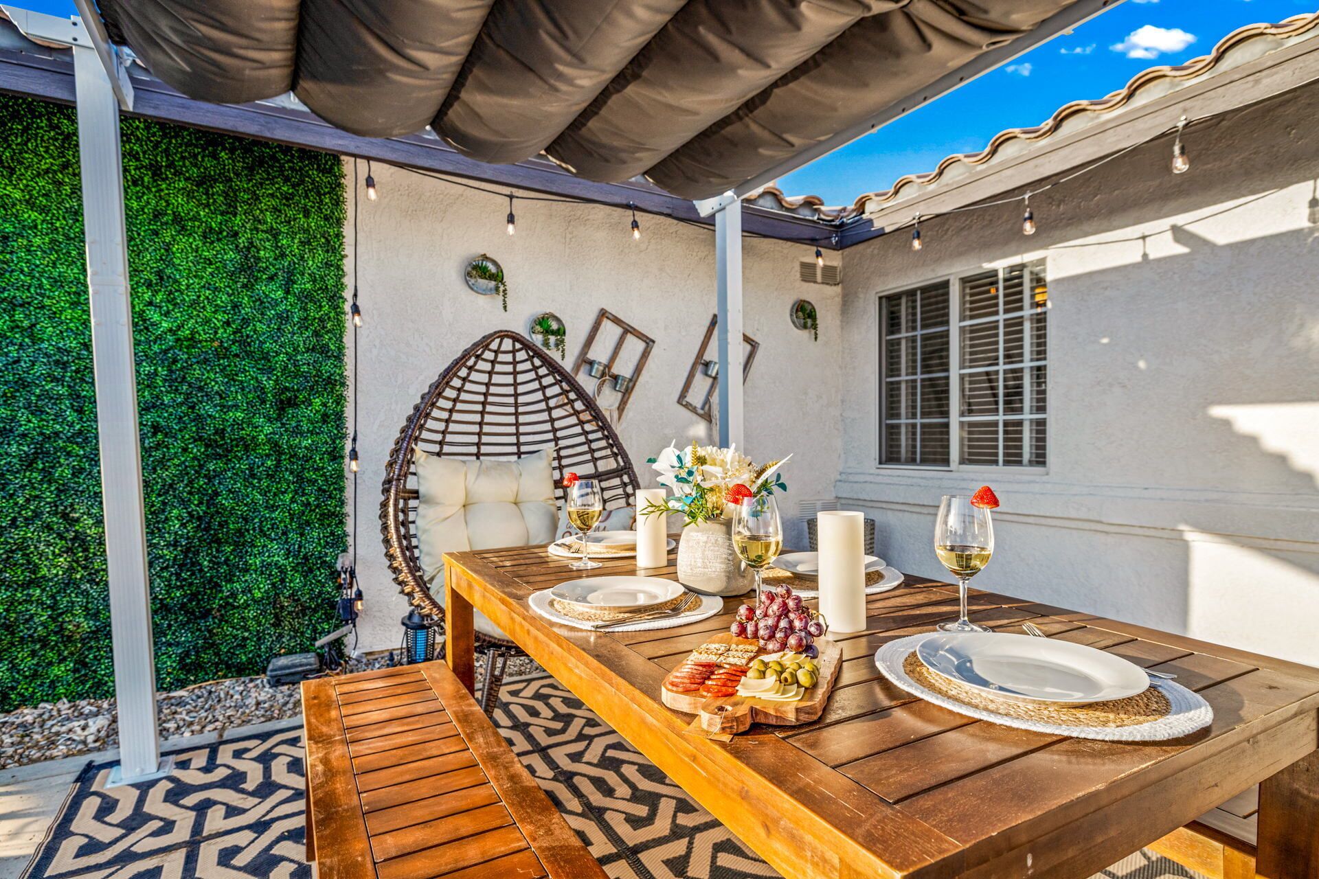 Khu ẩm thực ngoài trời