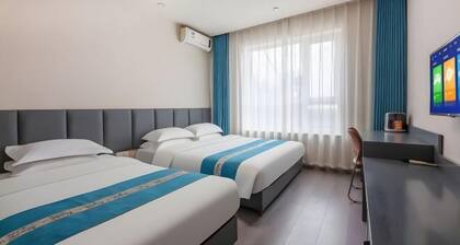 Haoyue Business Hotel(Shijiazhuang Tianshanhai World White Buddha Passenger Transport Terminal)