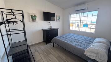 2 bedrooms, iron/ironing board
