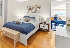 7 habitaciones, tabla de planchar con plancha, wifi y ropa de cama