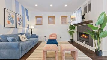 Smart-tv, pejs, videospil, bordfodbold