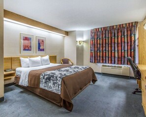 Standard Room, 1 King Bed, Non Smoking | 1 bedroom, desk, laptop workspace, iron/ironing board