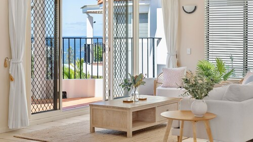 9 Parkshores - Enjoy an Escape in the Perfect Penthouse Apartment