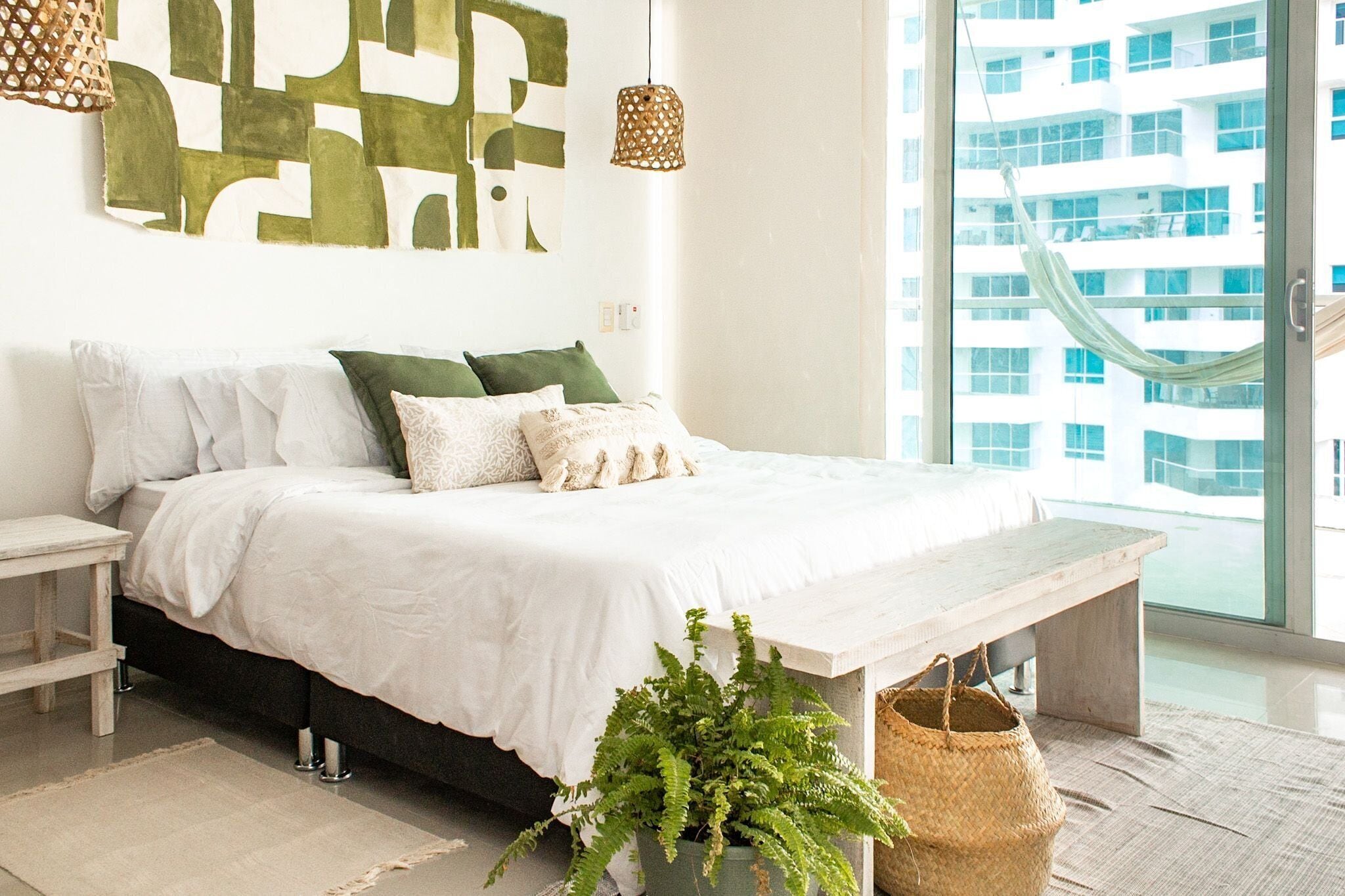 Panoramic Apartment | In-room safe, iron/ironing board, free WiFi