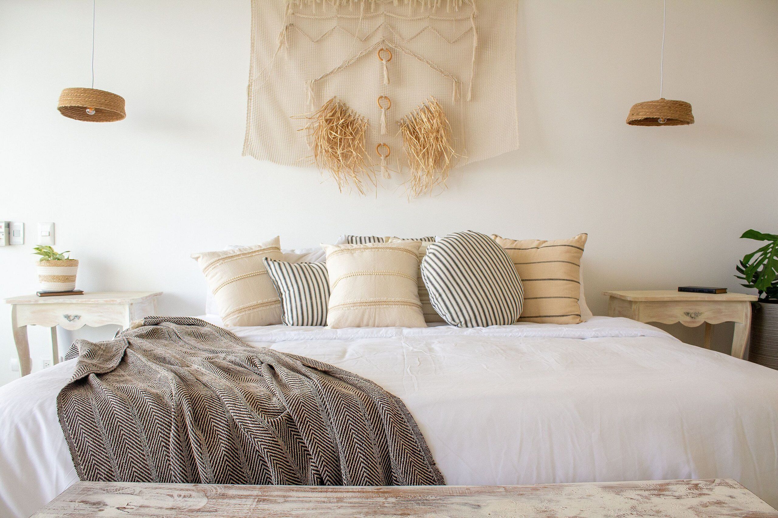 Panoramic Apartment | In-room safe, iron/ironing board, free WiFi