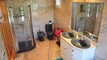 Comfort Townhome, Mountain View | Bathroom