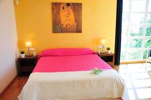 舒适联排别墅, 山景 | 5 多间卧室、隔音、熨斗/熨板、免费 WiFi