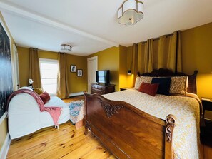 2 多间卧室、熨斗/熨衣板、WiFi、床单