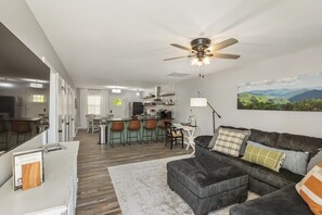 Uklassifisert bilde, 2 av 34, knapp