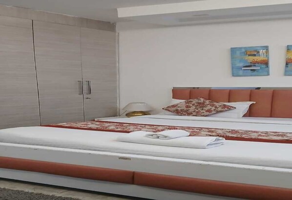 1 室のベッドルーム、アイロン / アイロン台、WiFi、ベッドシーツ