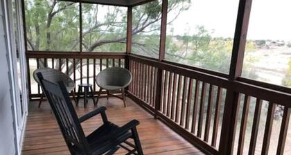 Llano River House - Waterfront with a View