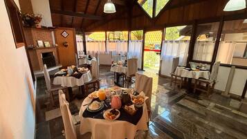 Petit déjeuner continental compris tous les jours