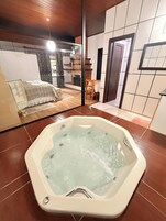 Luxury Suite (Com hidromassagem) | Private spa tub