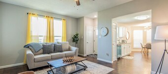 Lone Star Haven for 8