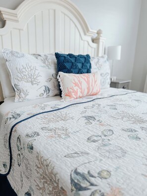 3 chambres, fer et planche à repasser, Wi-Fi gratuit, draps fournis