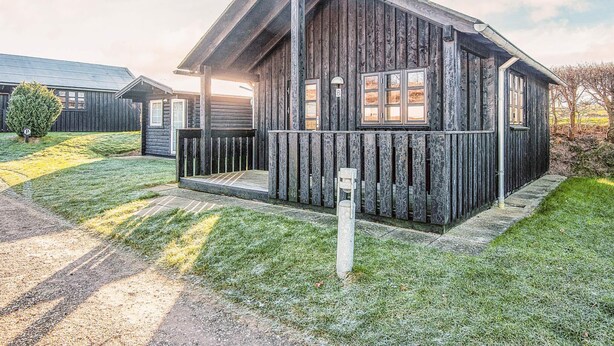 Exterior - 5 Person Relaxing Holiday Park Home in Ronde (Ronde)