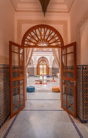 Interior - Palais Sidi Brahim sleeps 30 12 BEDROOMS 6 doubles 6 triples (Tamansourt)