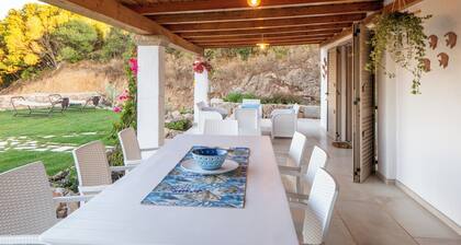 Montelisciu luxury cottage, with breathtaking views