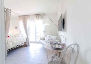 1 Schlafzimmer, Zimmersafe, Bügeleisen/Bügelbrett, kostenloses WLAN