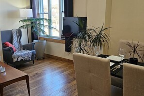 TV
