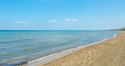 TinyHome | Watercrafts+FirePit+BBQ