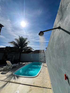 Pool - LARGE HOUSE - WI-FI - SWIMMING POOL - BARBECUE - HYDRO (Balneário Flórida Mirim Mongaguá)