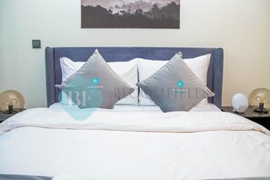 Safe på rommet, strykejern/-brett og wi-fi (inkludert)