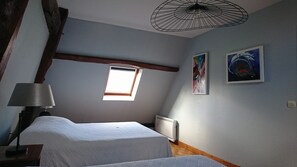 5 Schlafzimmer, Reisekinderbett, kostenloses WLAN