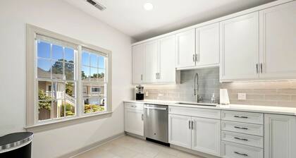 Welcome to DIEU HAVEN villa with a Pool, 3B, and the 1st fairway