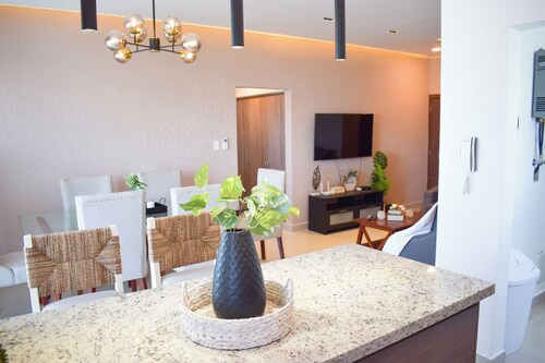 2 Bed Apartment, floor 6