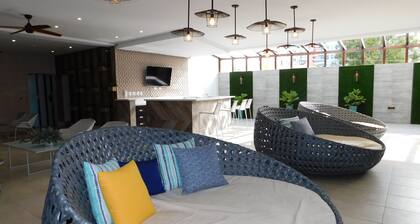 2 Bed Apartment, floor 13