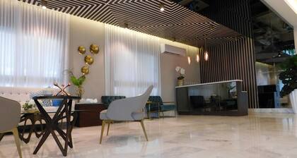 2 Bed Apartment, floor 13