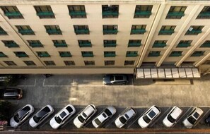 Free self parking - Art Deco Hotel (Nanchang)