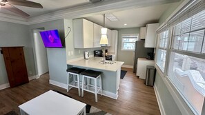 Apartment | 2 bedrooms - Parrot Cottage in Fort Myers Beach (Fort Myers Beach)