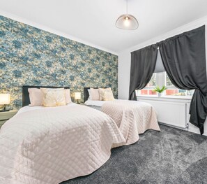 2 Schlafzimmer, Bügeleisen/Bügelbrett, kostenloses WLAN, Bettwäsche