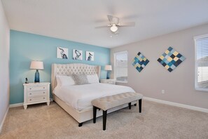 6 bedrooms, iron/ironing board, WiFi, bed sheets - Luxury 6BR Home with Pool & Hot Tub Near Storey Lake Clubhouse (Kissimmee)