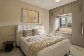 3 Schlafzimmer, Bügeleisen/Bügelbrett, Reisekinderbett, kostenloses WLAN