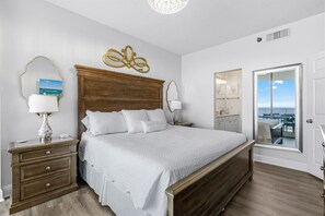 3 bedrooms, iron/ironing board, travel cot, free WiFi