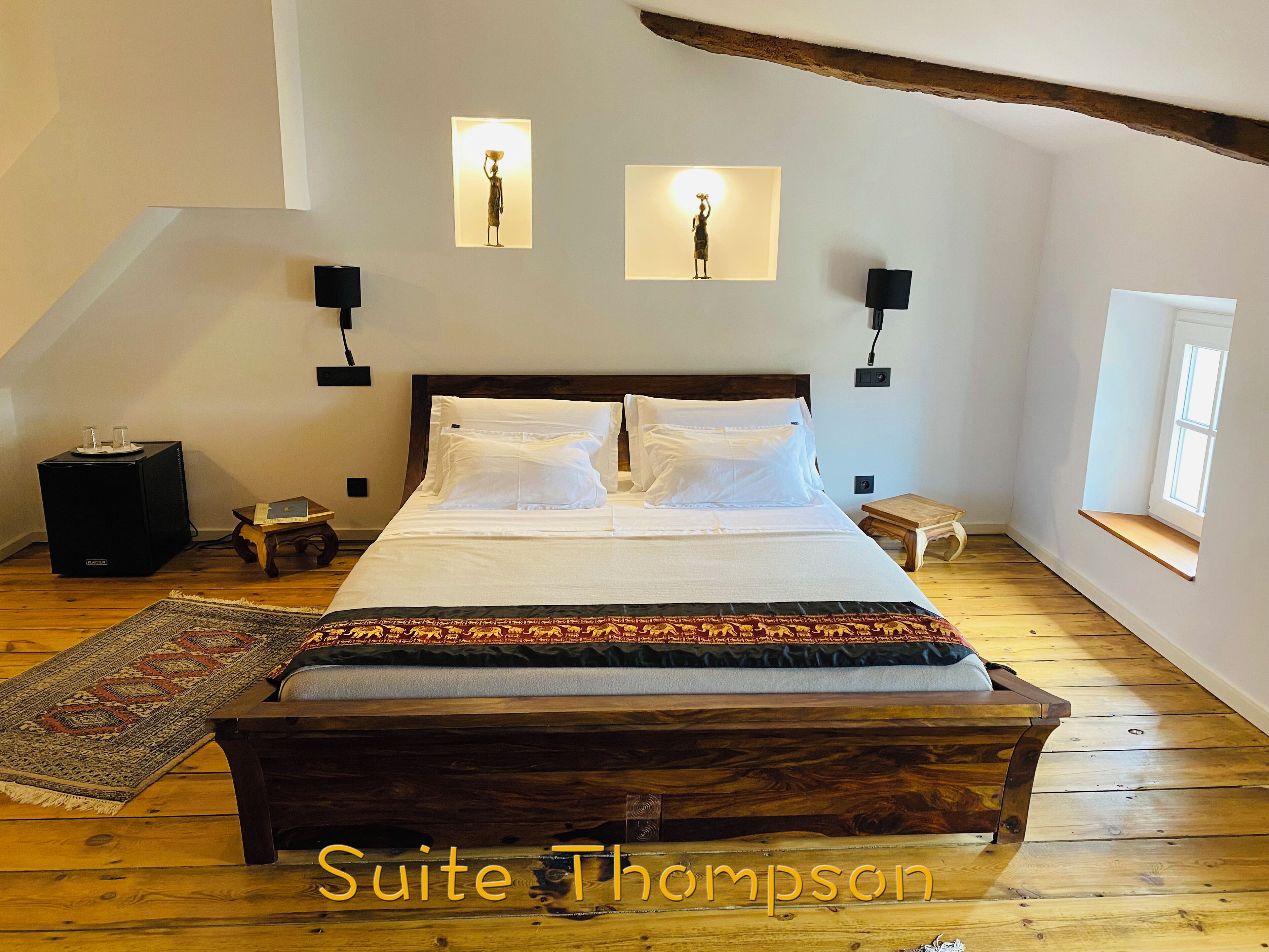 Premium suite, privébadkamer, uitzicht op tuin | Gratis wifi, beddengoed