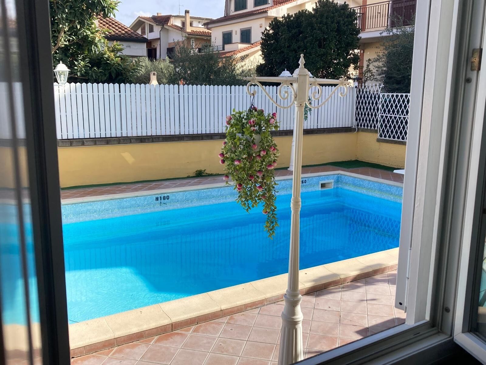 Doppia Comfort, vista piscina | Lenzuola Frette, biancheria da letto di alta qualità