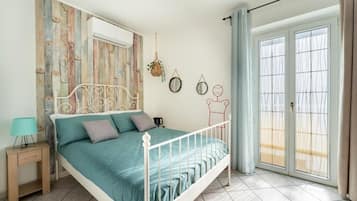 Economy Double Room, Balcony, Pool View
