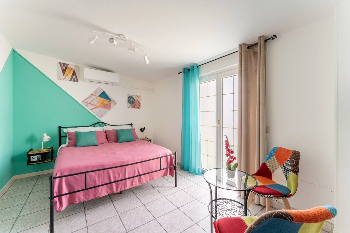 In-room safe, desk, blackout curtains, iron/ironing board