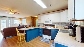 Microwave, oven, stovetop, dishwasher