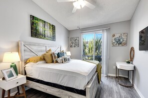 3 bedrooms, desk, laptop workspace, iron/ironing board