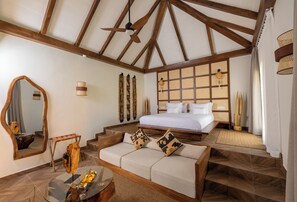 SUITE MASTER 1 ( BALI) | In-room safe, individually decorated, blackout drapes, soundproofing