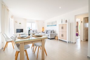 Dining - Apartment Dofi in Portocolom (Portocolom)