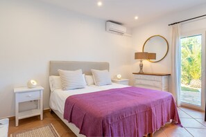 3 bedrooms, free WiFi, bed sheets