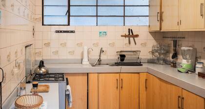 10 minutes from the central square! double room in large comfortable house