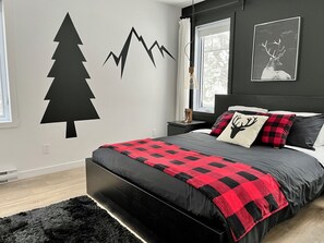 3 Schlafzimmer, Schreibtisch, Bügeleisen/Bügelbrett, Reisekinderbett